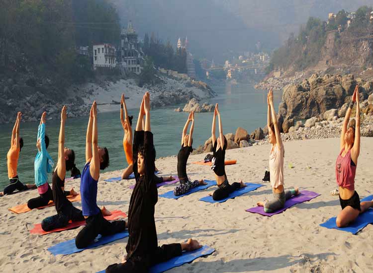 yoga in rishikesh|river rafting|camping in rishikesh||Ayurvedic therapie|||bungee jumping rishikesh|Lakshman Jhula rishikesh|