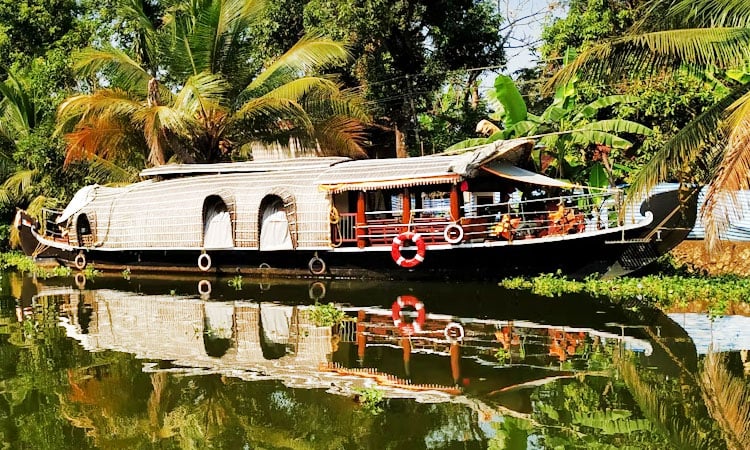 Houseboat on Kumarakom backwaters