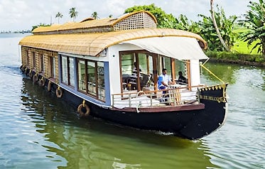Kerala Houseboat Tour