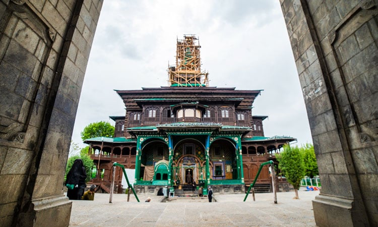 Shah-e-Hamdan Shrine