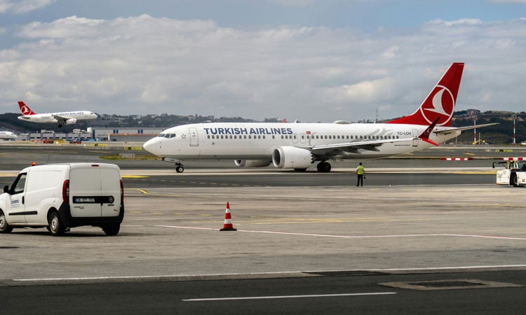 How do I get around Turkey affordably