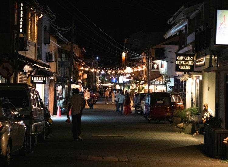 Sri-Lanka Nightlife