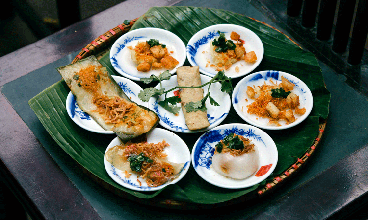 Try Maldivian Cuisine