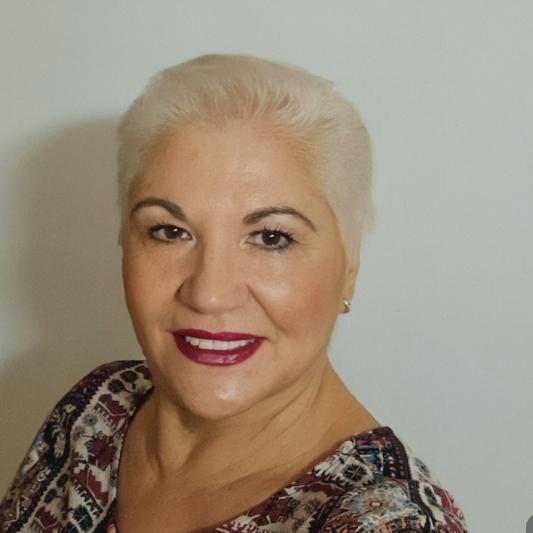 Adela soy vermutera y hago actividades