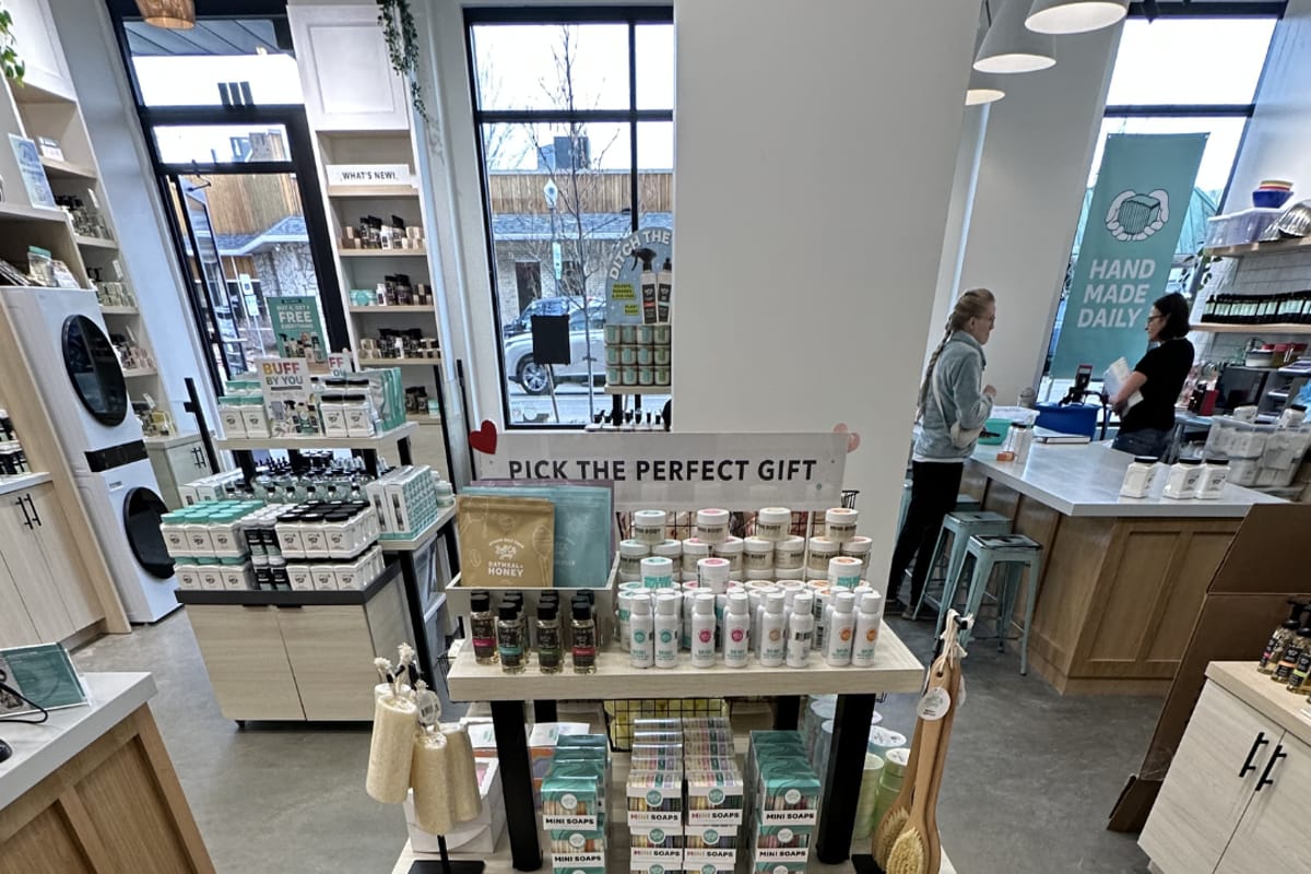 Buff City Soap atmosphere and seating
