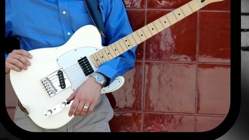 Rock the Mountain: Alex Nikiforoff at Outlets at Outlets at Castle Rock