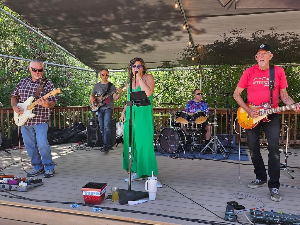 Rock the Mountain: Gone2Long at Outlets at Outlets at Castle Rock on August 29, 2026