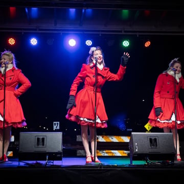 Merry Days holiday tree lighting celebration in Lone Tree