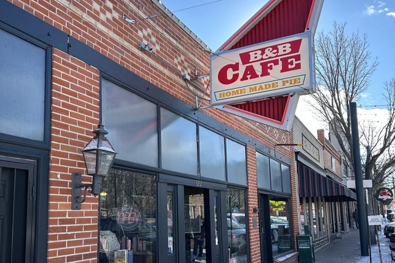 B&B Cafe restaurant in Castle Rock, Colorado
