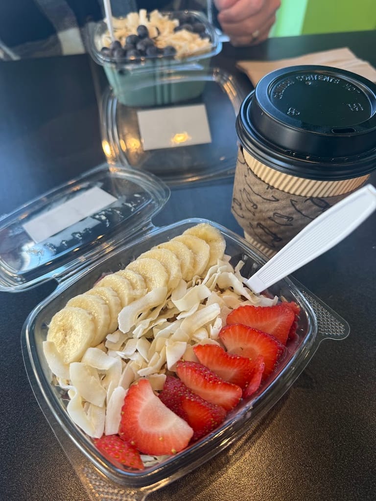 Vibe Foods Superfood Bar featured offerings