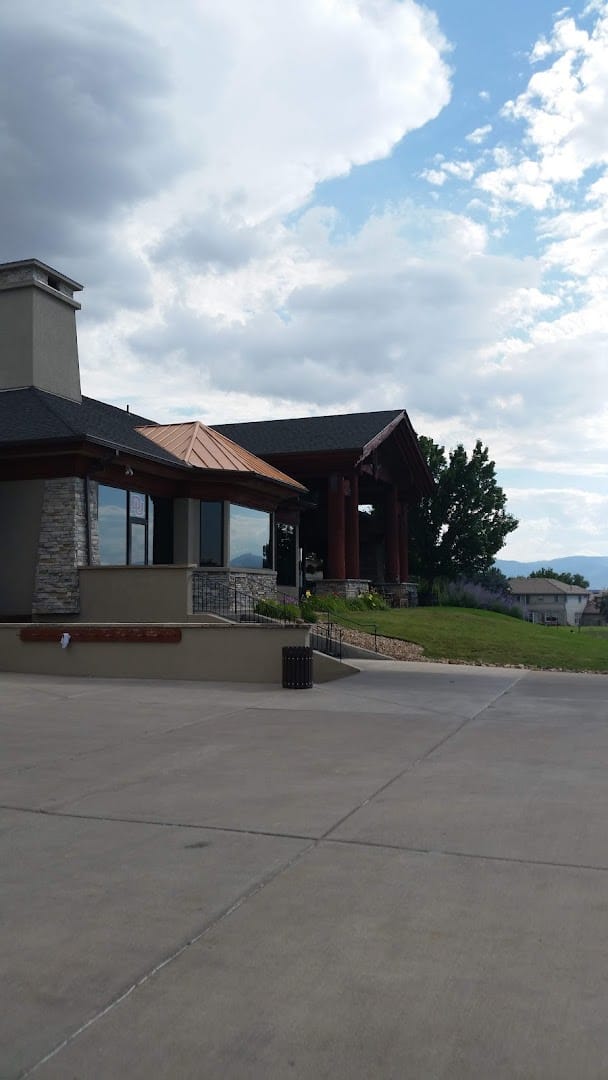 The Grill at Highlands Ranch exterior entrance