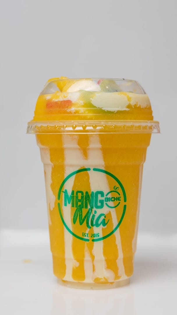 Mango Biche Mia - Park Meadows exterior entrance
