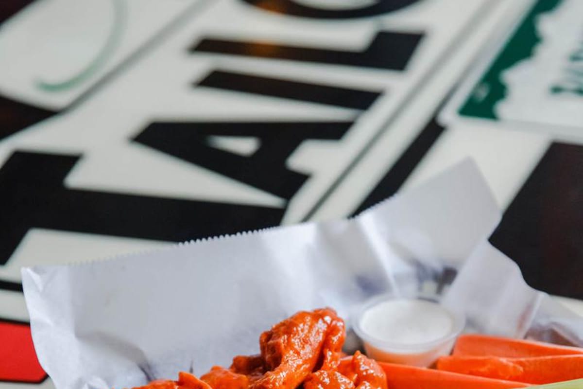 Tailgate Tavern & Grill featured offerings