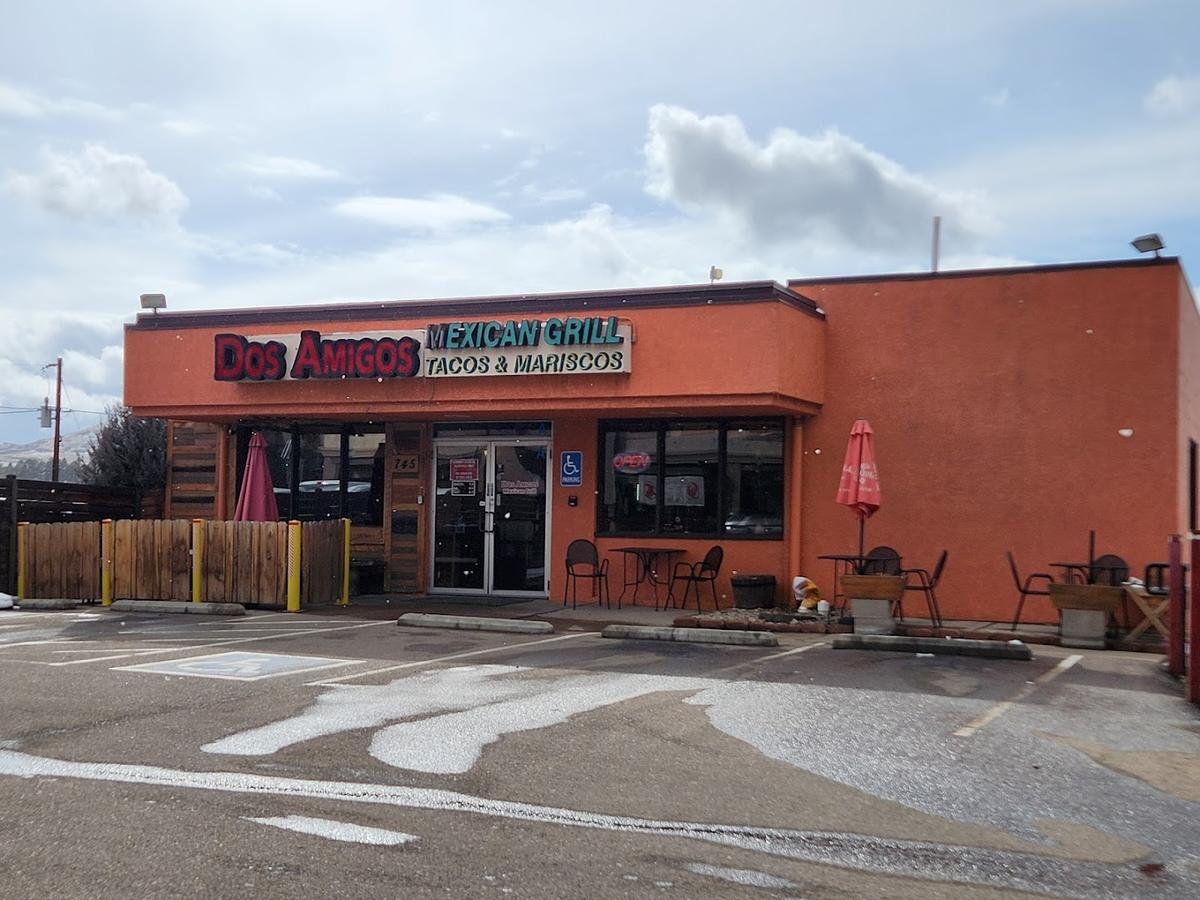 Dos Amigos Mexican Grill restaurant in Castle Rock, Colorado