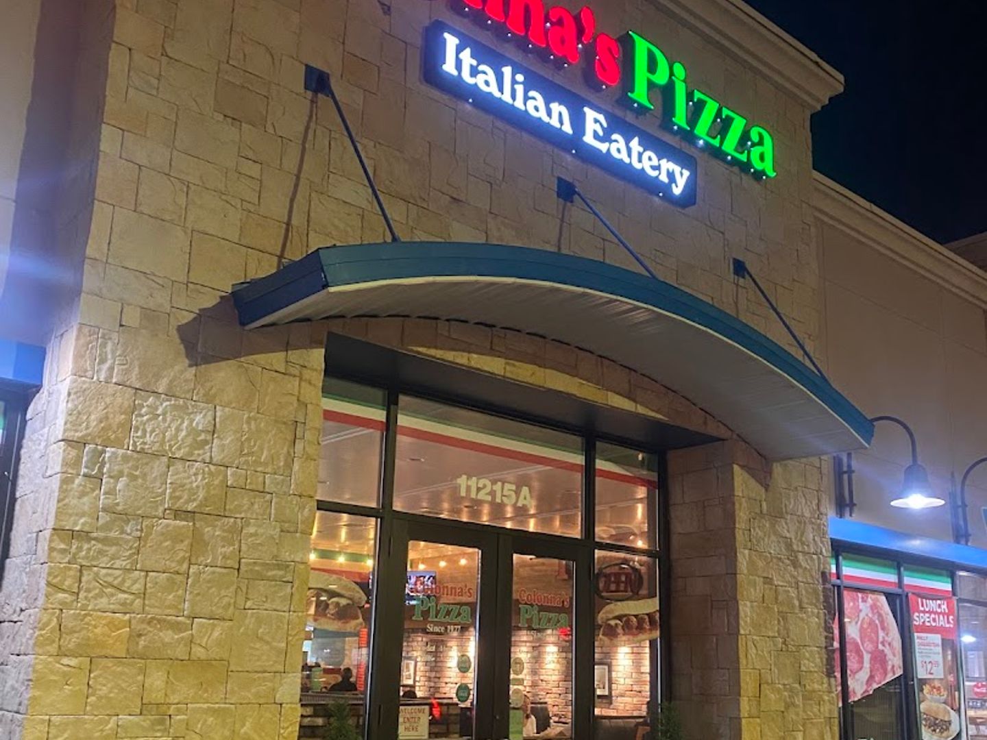 Colonna's Pizza restaurant in Parker, Colorado