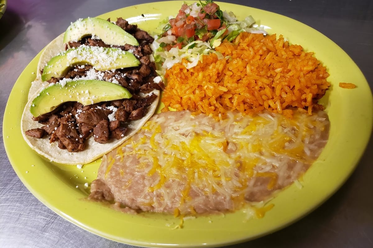 Charrito's House Mexican Restaurant atmosphere and seating