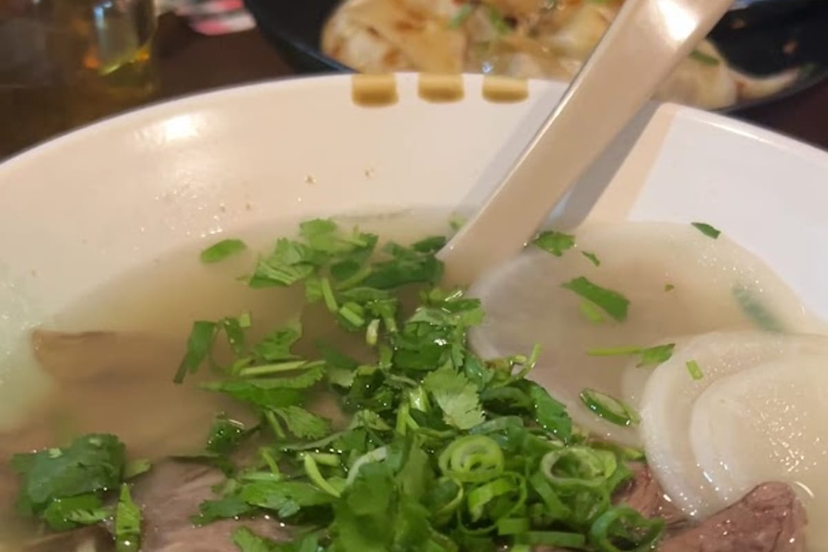Interior view of Yu's Noodle Shop
