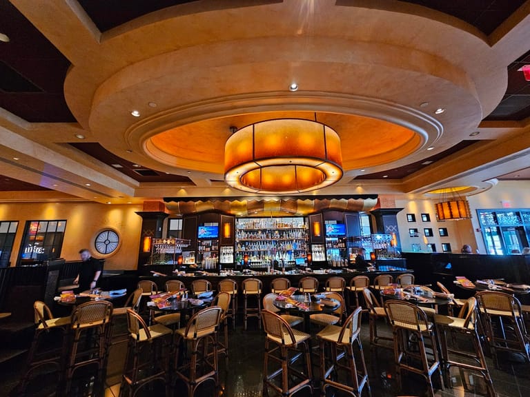 The Cheesecake Factory exterior entrance