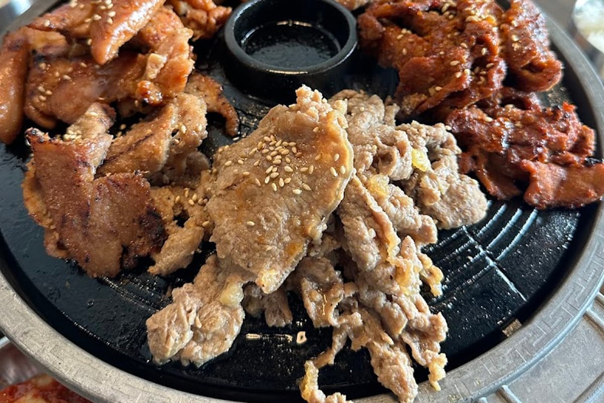 DAE GEE KOREAN BBQ exterior entrance