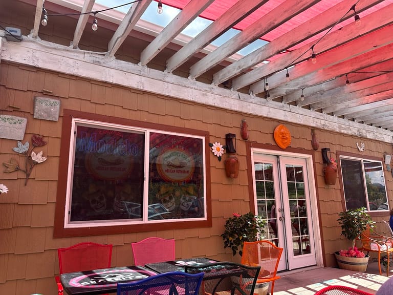 Charrito's House Mexican Restaurant dining area