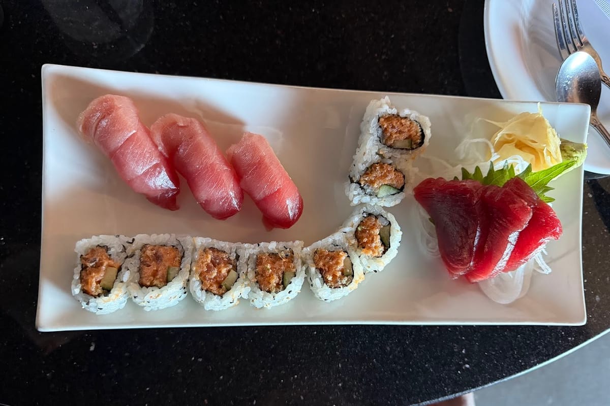 JP's Asian Bistro atmosphere and seating