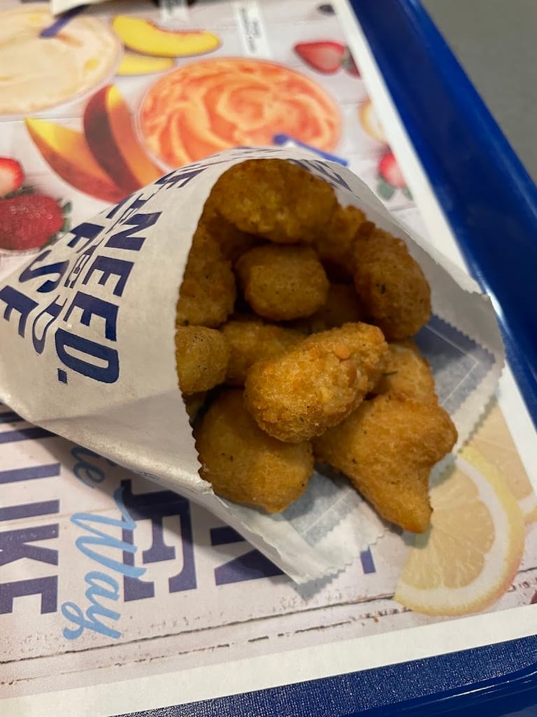 Culver’s dining area