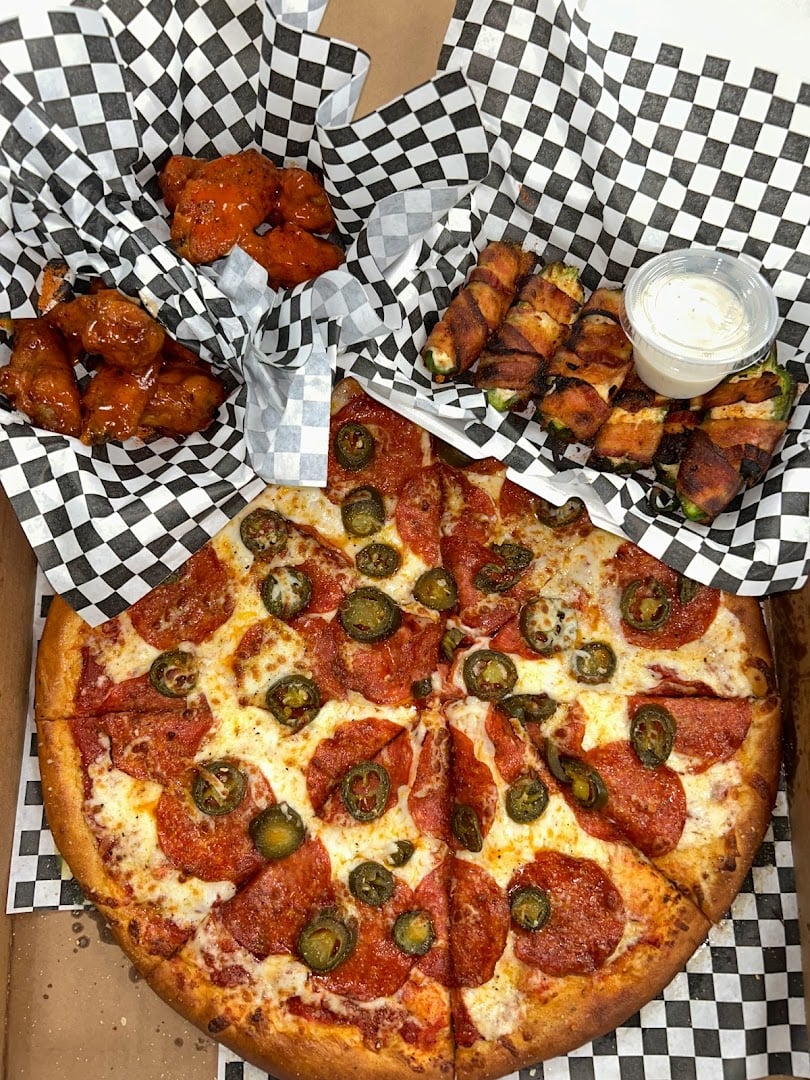 Interior view of TNT Pizza and Wings