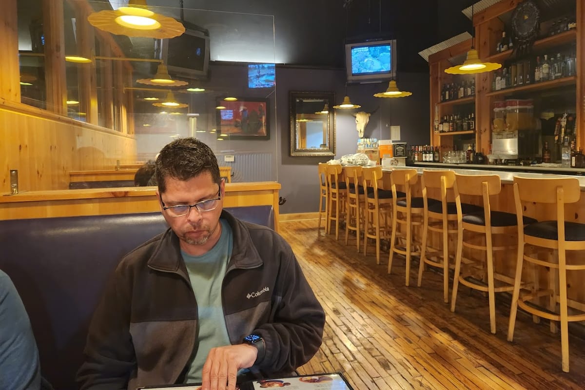 Old Santa Fe Mexican Grill atmosphere and seating