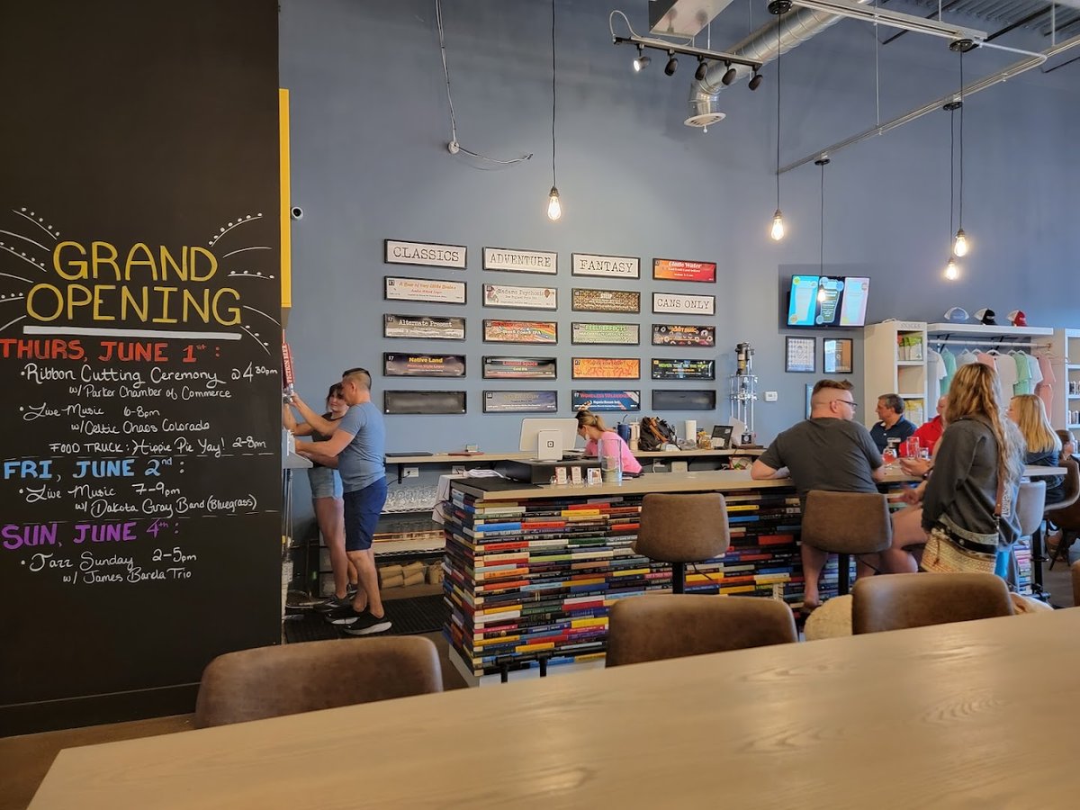 Bodega Beer Company atmosphere and seating