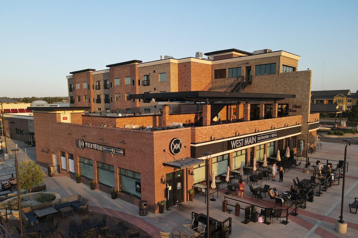 West Main Taproom + Grill exterior entrance