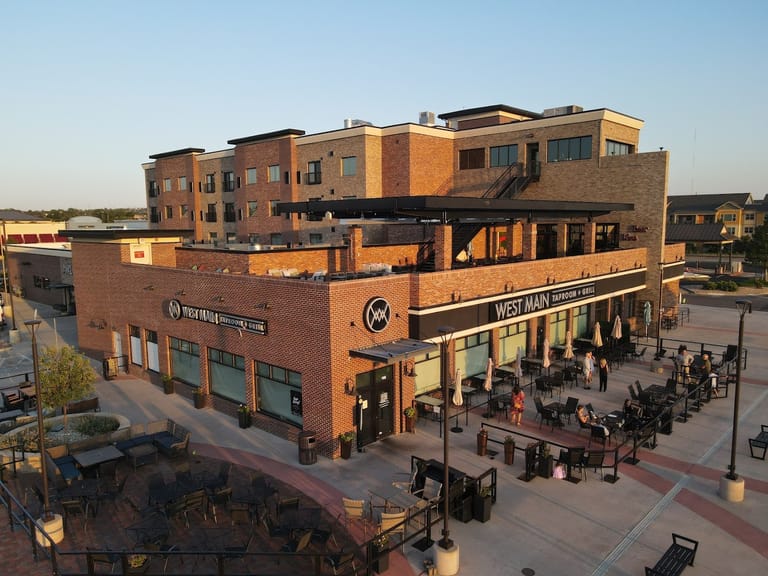 West Main Taproom + Grill exterior entrance