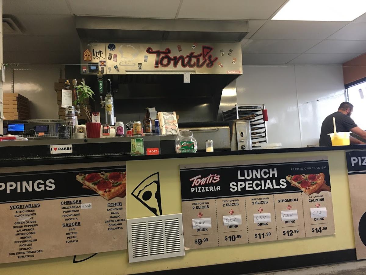 Tonti's Pizzeria restaurant in Parker, Colorado