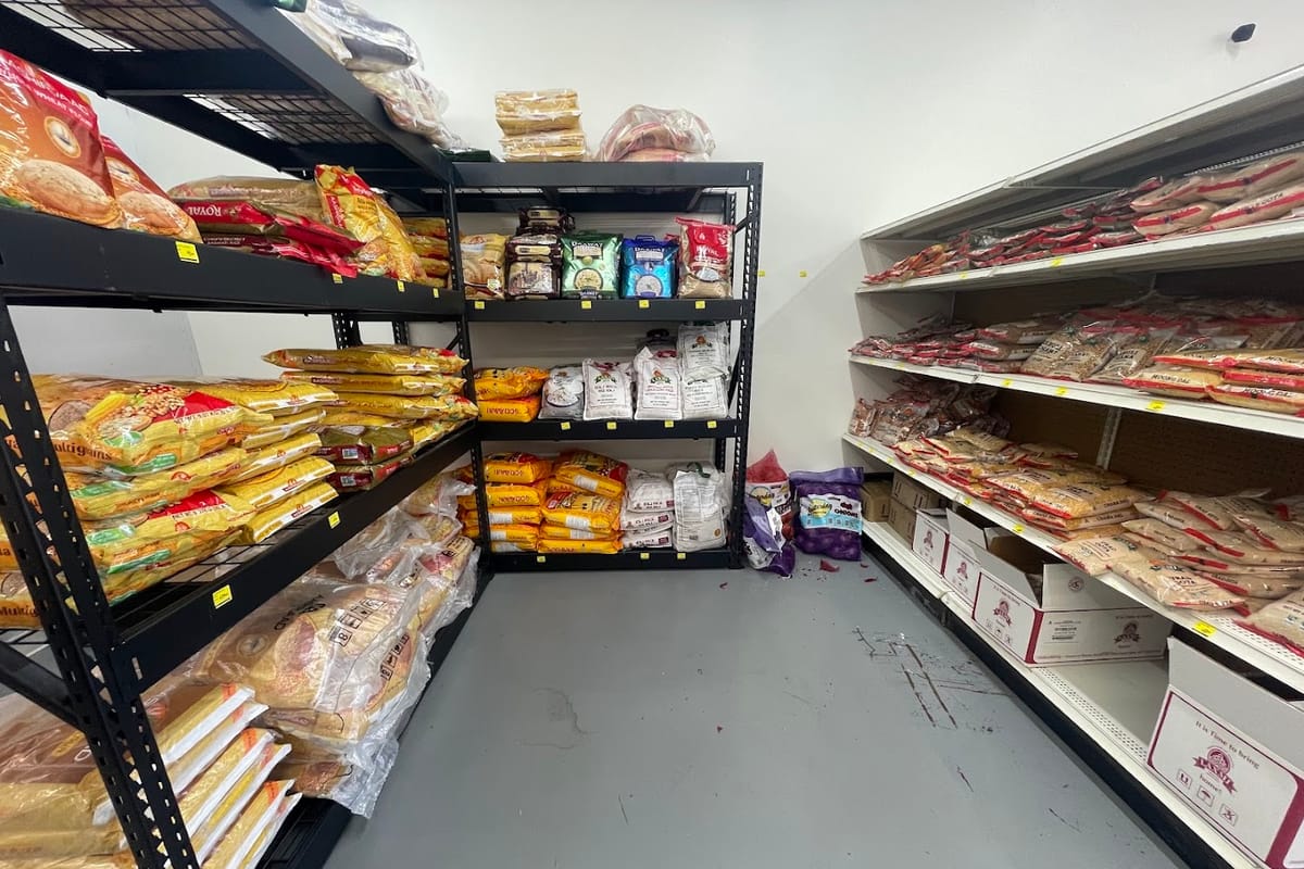Interior view of Desi Mandi