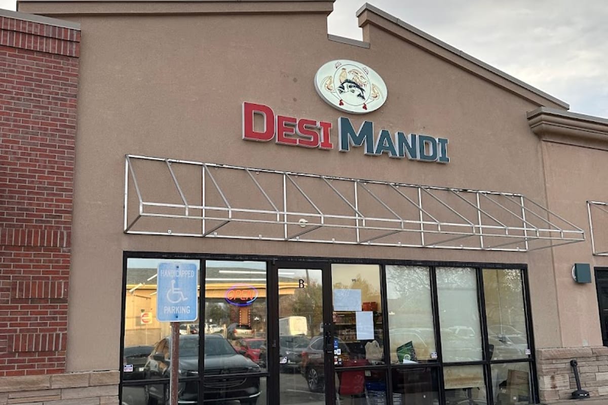 Desi Mandi dining area