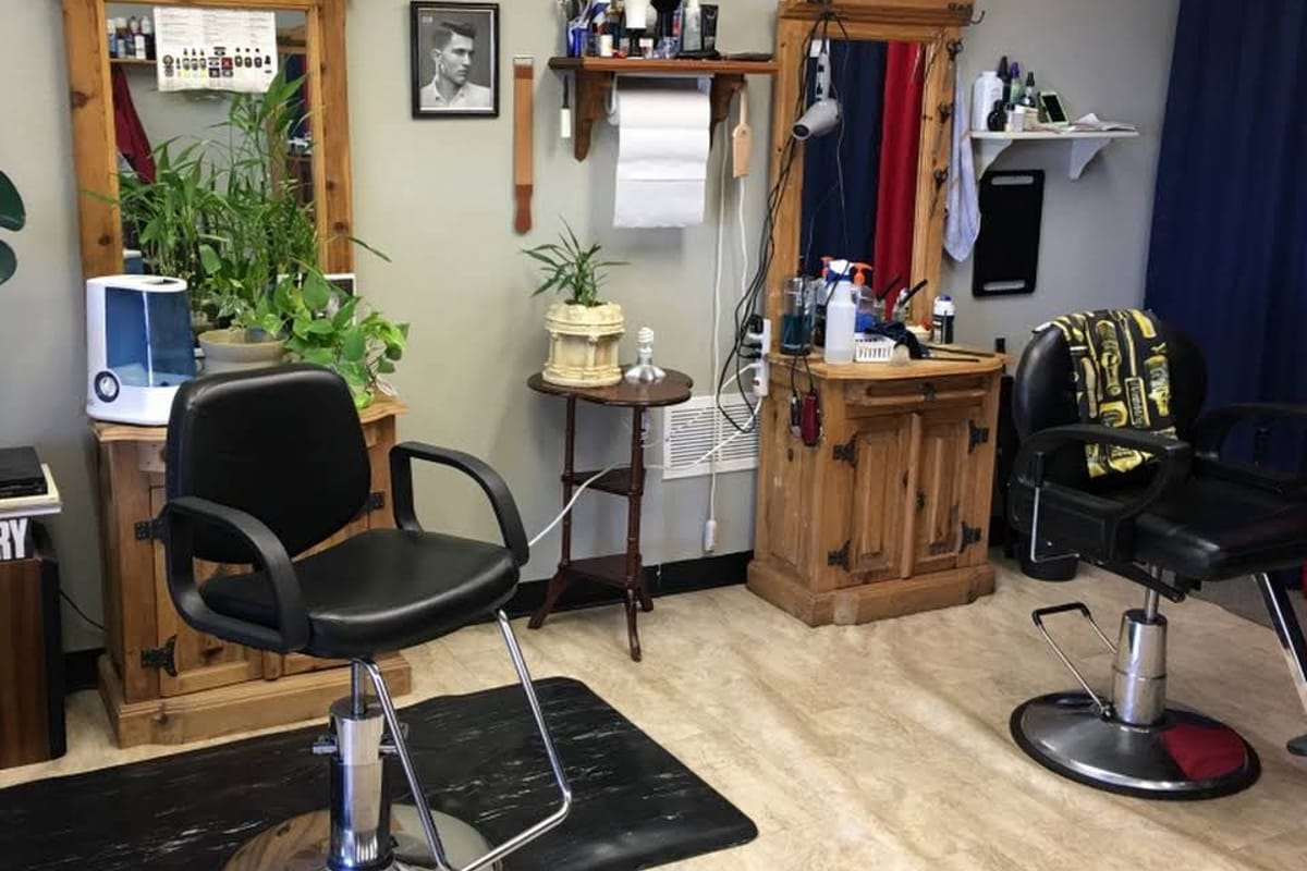 Barber Shop dining area