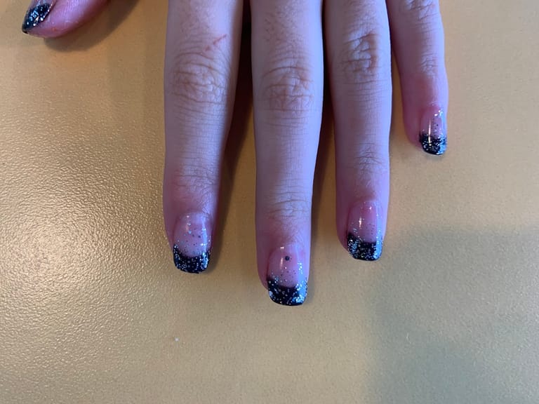 Cherry Nails exterior entrance
