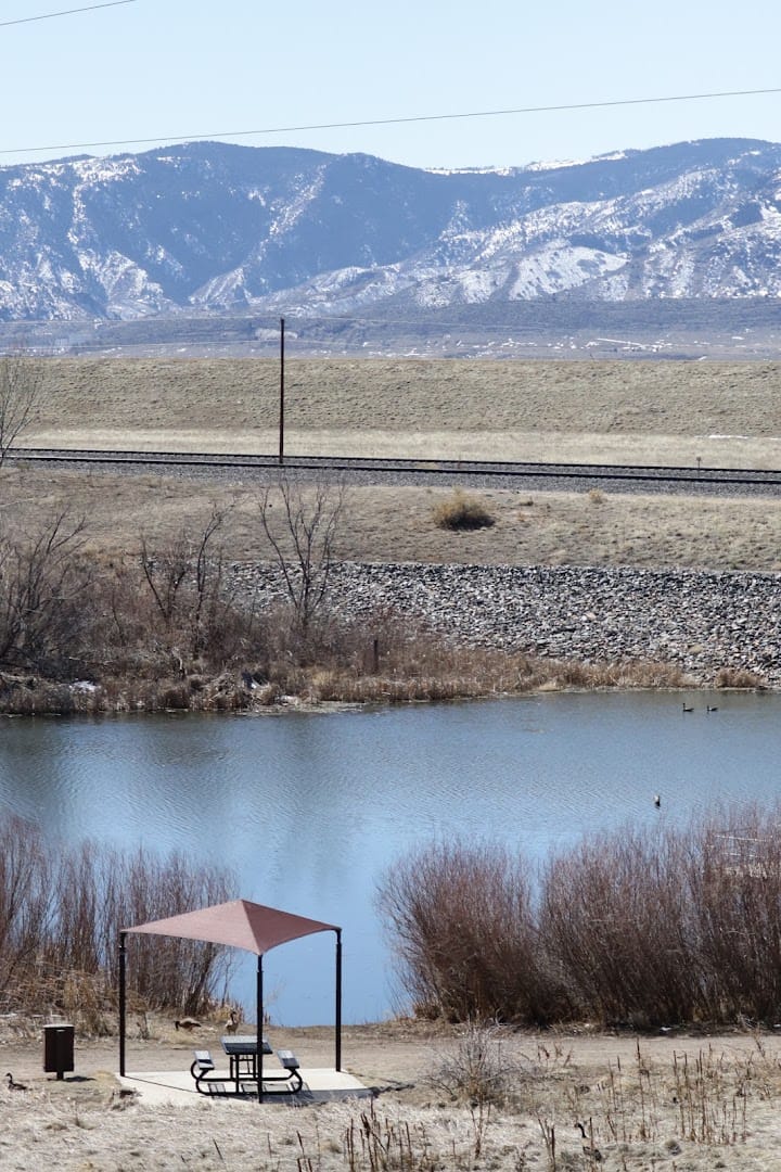 Spring Gulch Pond dining area