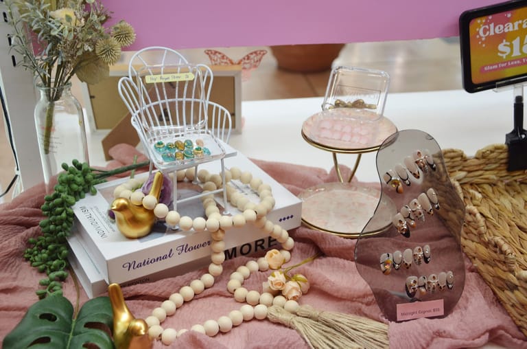 GlamTouch Nail Shop dining area