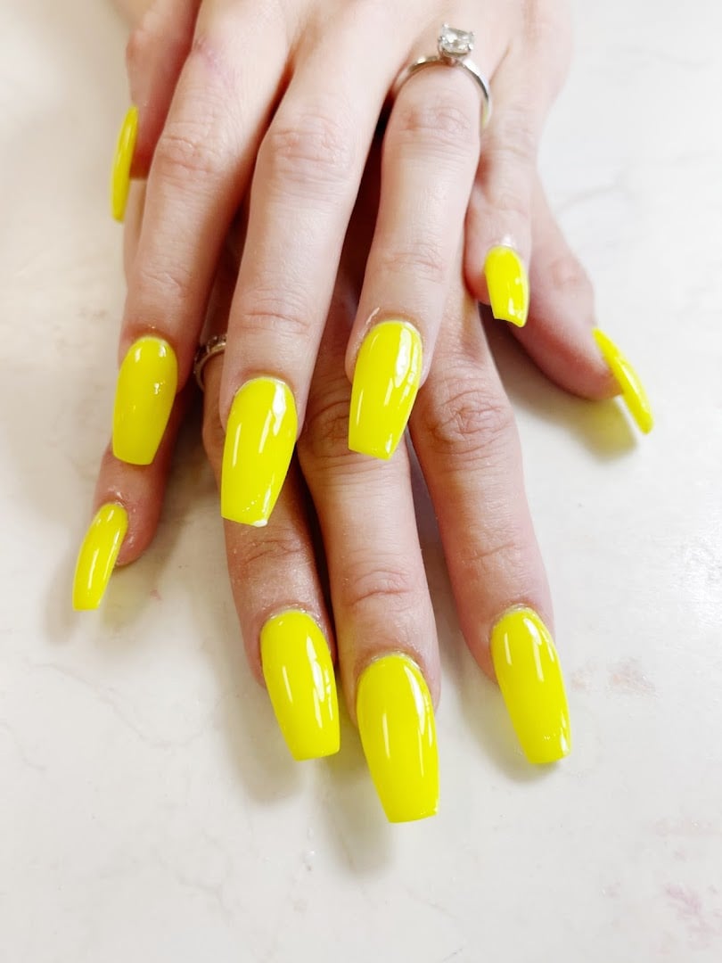 Interior view of Expo Nails