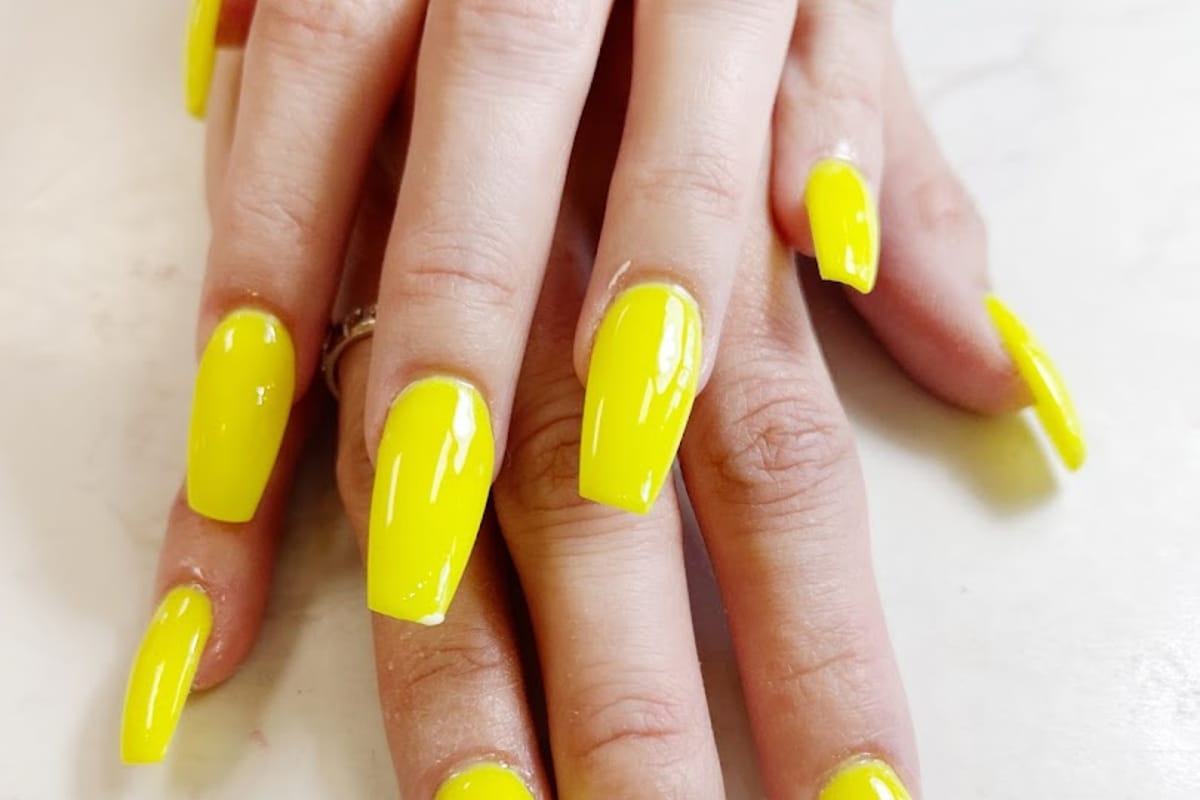Interior view of Expo Nails