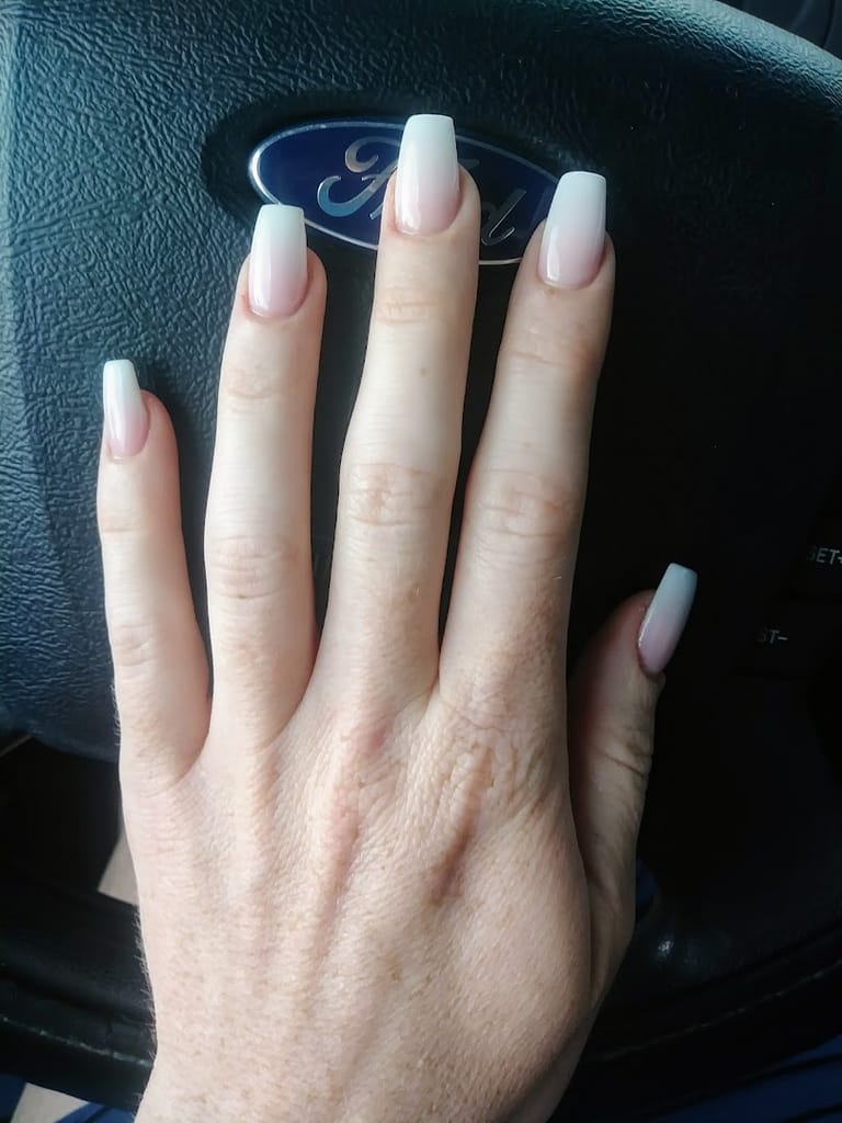 In Style Nails featured offerings