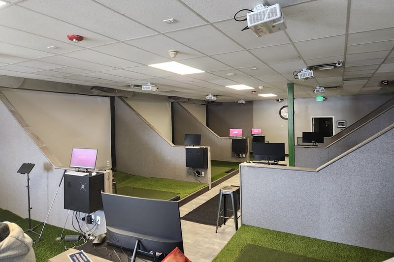 Double Eagle Indoor Golf golf course in Parker, Colorado