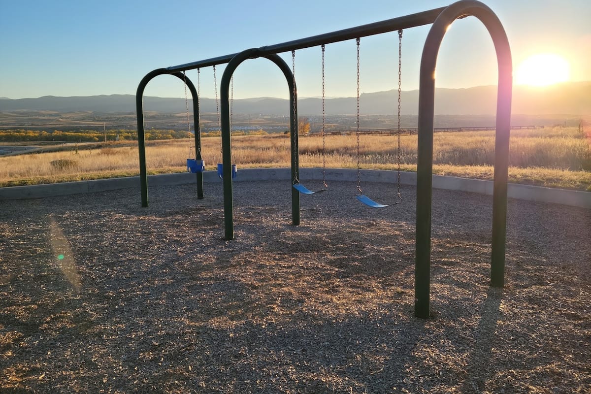 Chatfield East Park atmosphere and seating
