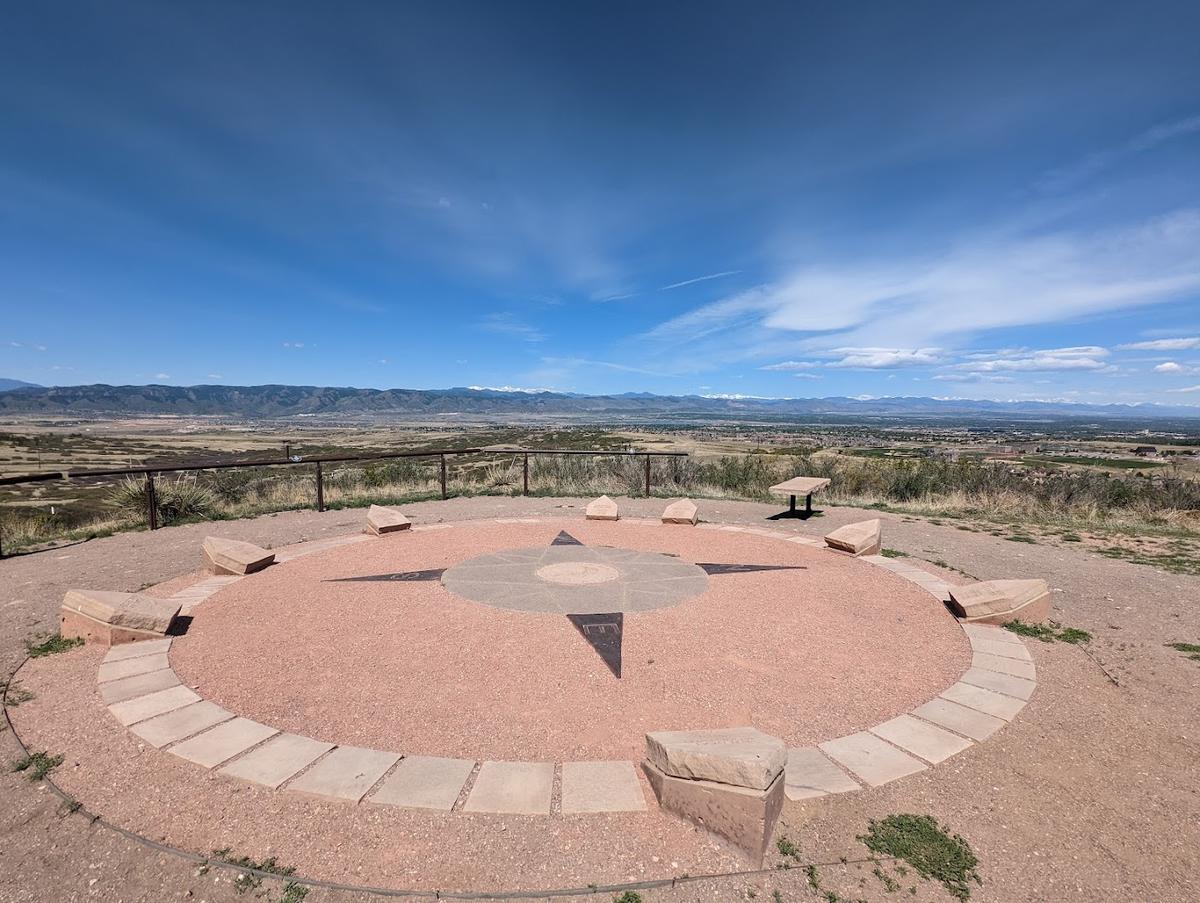 Highlands Point East/West Trail park in Littleton, Colorado