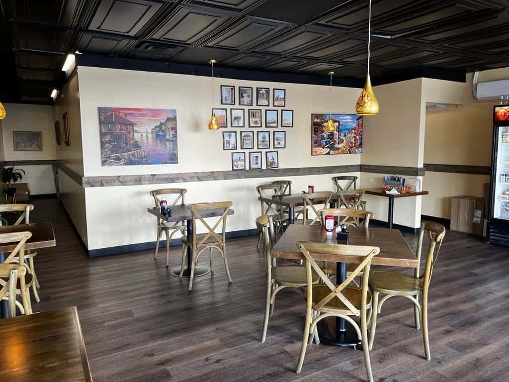 Byblos Express Greek and Lebanese atmosphere and seating