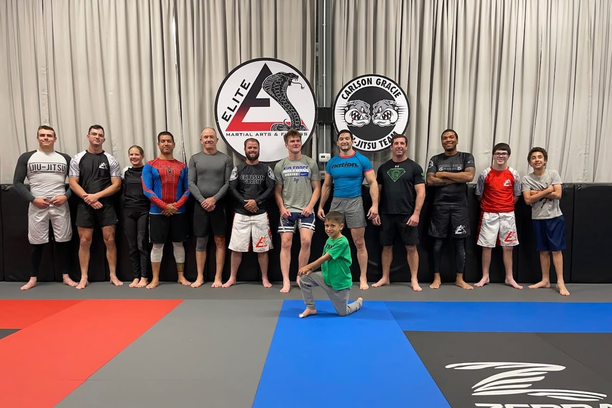 The Rock Jiu Jitsu Team atmosphere and seating