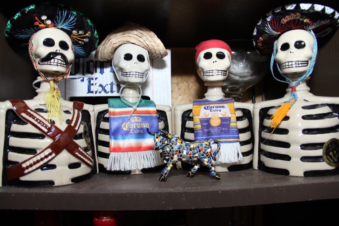 Casa Caliente Mexican Restaurant featured offerings