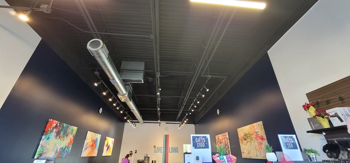 StretchLab dining area