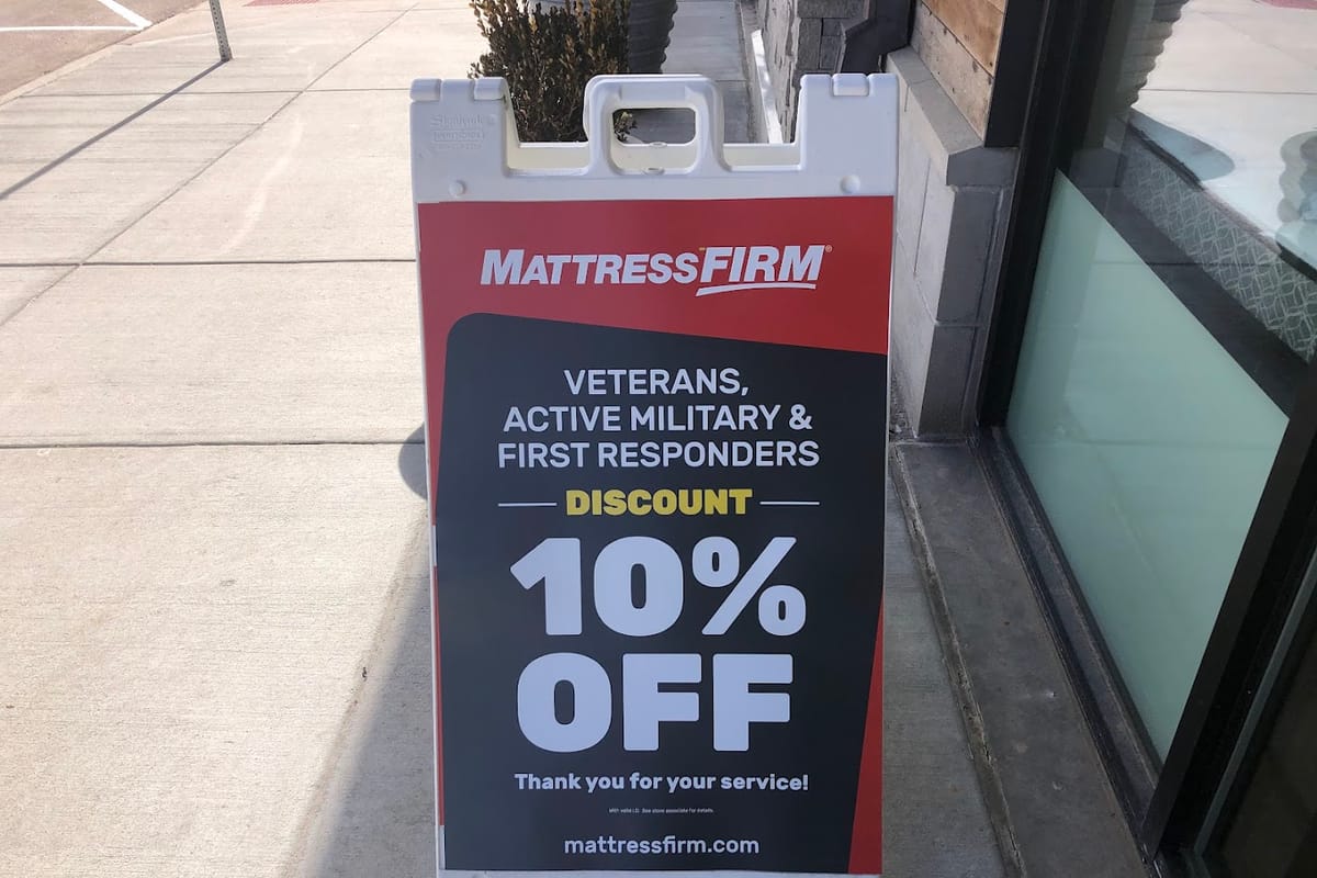 Mattress Firm - Castle Rock exterior entrance
