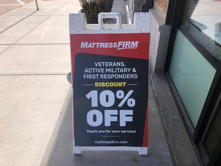 Mattress Firm - Castle Rock exterior entrance